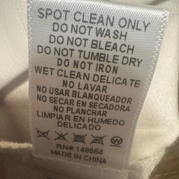 AKIRA Cream Faux High Waist Shorts Panel Seam Vegan Leather NET Size S - Picture 5 of 5